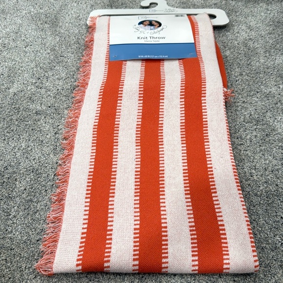 Mainstays Striped orange and White Knit Throw - Picture 1 of 8